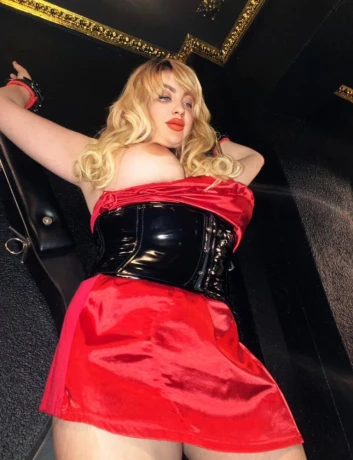 Sklavin Lena — 2 / 4