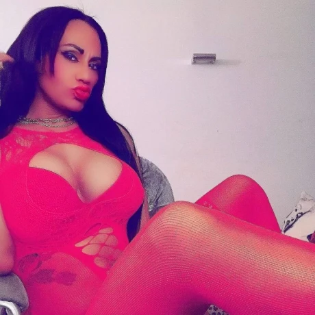 Paola Andrews — 5 / 9