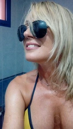 Anja Entspannte Erotische Massagen — 6 / 8