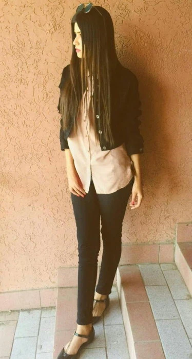 Farha, Escort, Islamabad