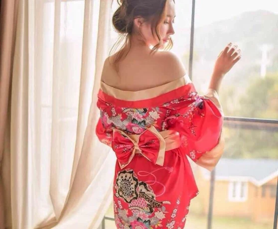 Zuerich City Good Time With A Nice Asian Girl Privat — 2 / 3