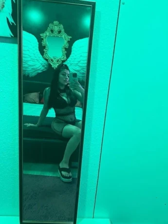 Gulia GANZ NEU — 2 / 5