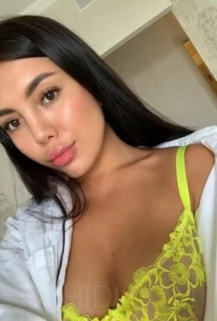 Alexa — 1 / 4