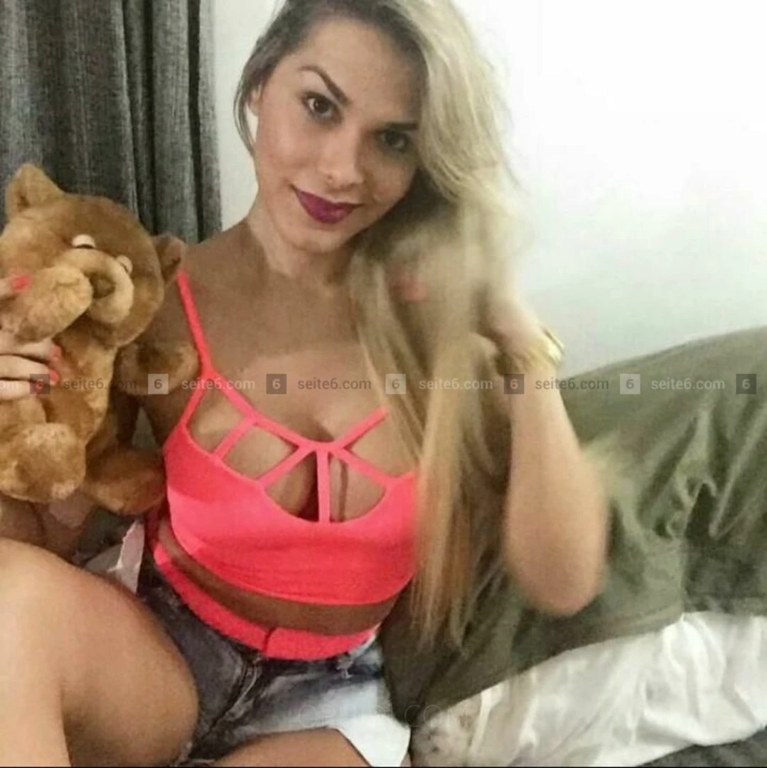 Trans Liah — 10 / 17
