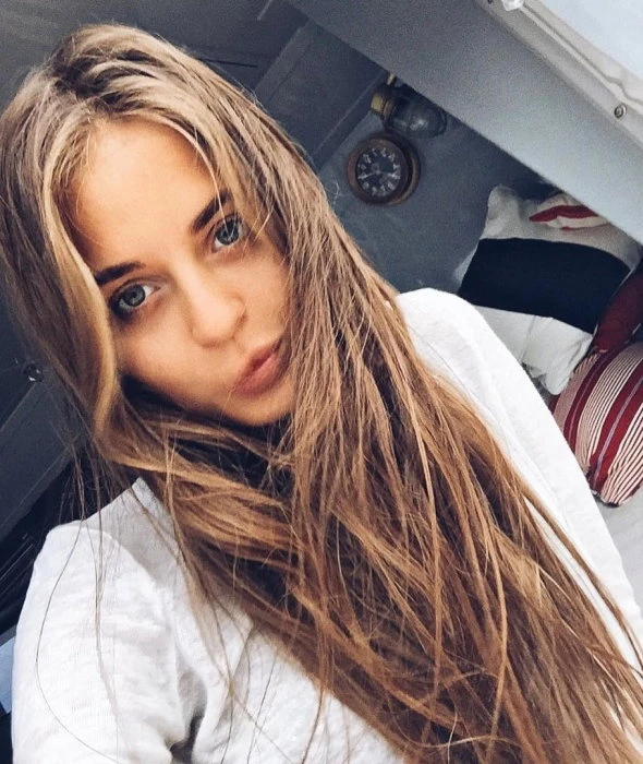 Ameli Princess — 2 / 3