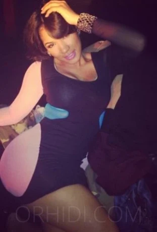 Ebony Carol 20 — 4 / 5