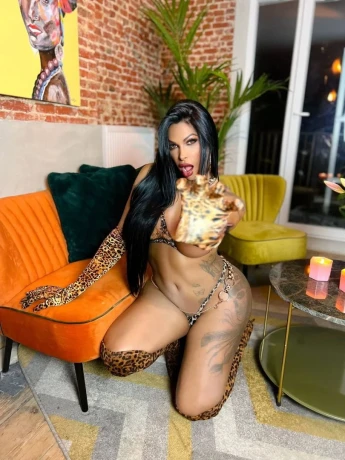 Cristinna Sousa — 3 / 12