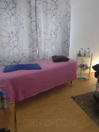 Sasha Wellnessmassage - Reife Lady! — 3 / 4