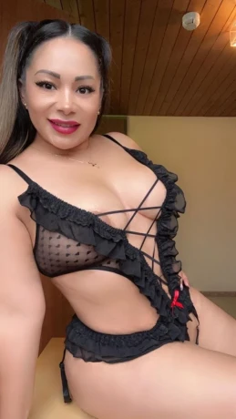 Valentina Party Colombiana — 3 / 5