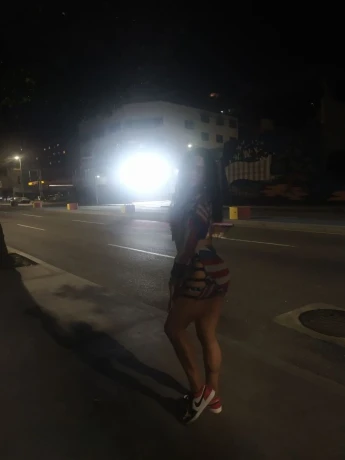 Melissa Palmieri — 10 / 12