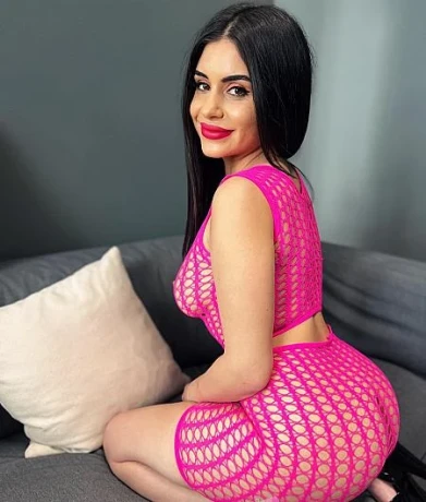 Bianka — 2 / 3