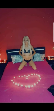 Melissahott — 2 / 9