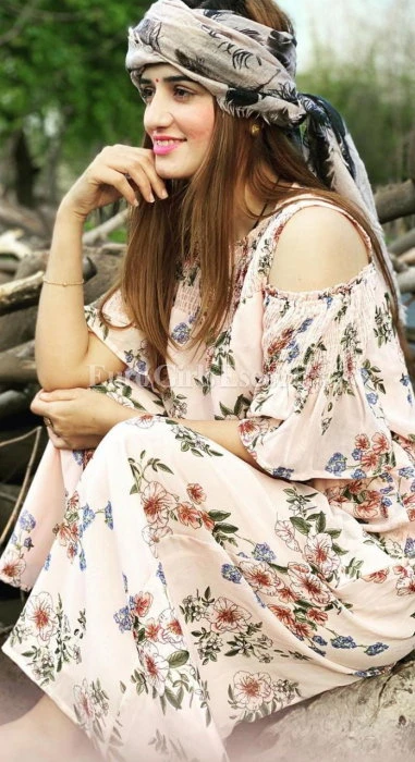 Anooj, Escort, Dubai