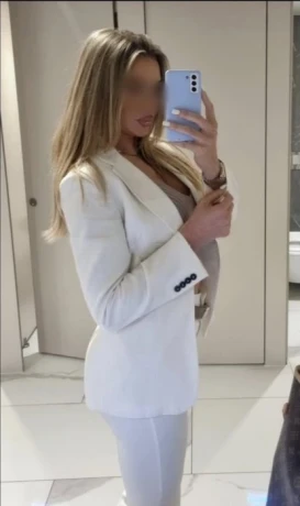 Christina — 12 / 14