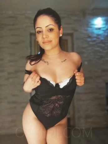 Jazmin - Die Zauberin im Wellness Paradies — 3 / 11