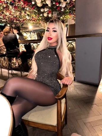 Lays Bueno — 8 / 10