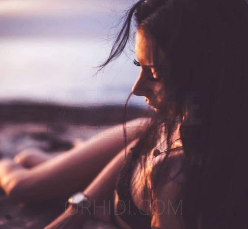 Tini — 1 / 5