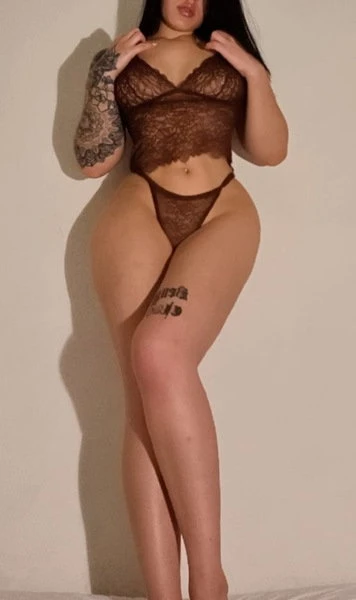 Laura 12 — 4 / 5