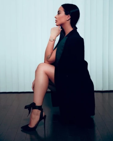 Grace Elizabeth — 4 / 9