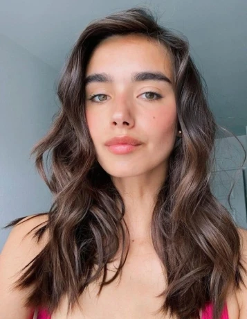 Francesca — 1 / 4
