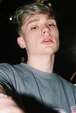 Kristian — 11 / 12