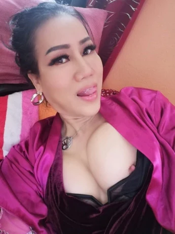 Tssunny Erottischmassagen Mehr — 1 / 3