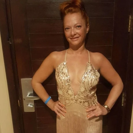 Angie - NS Spezialistin — 2 / 9