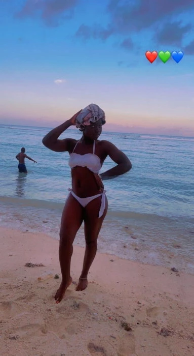 Kess, Escort, Singapore
