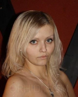 Clér, Escort, Prague