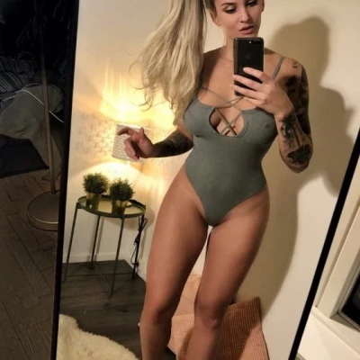 Allias, Escort, Calgary