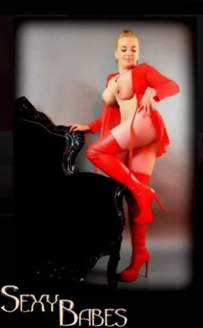 Ayleen Bei Sexy Babes — 3 / 9