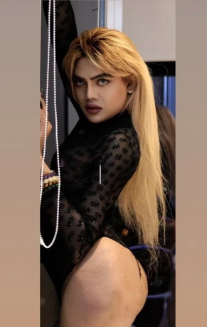 Kat the Queen — 8 / 11