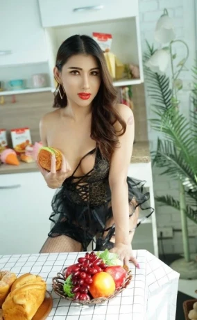 Marita Thai — 9 / 10