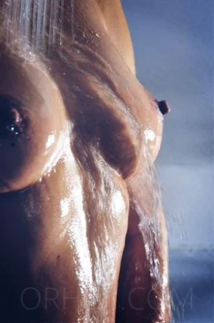 Anny- deutsche Milf — 3 / 6