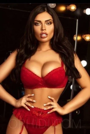 Pamela — 4 / 6