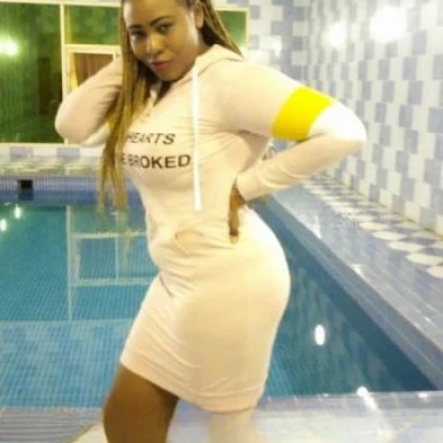 Tina, Escort, Al Jubayl