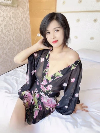 Herzige Molly Aus China — 1 / 4