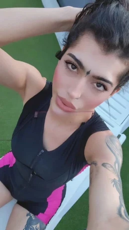 Valen Latina Hot — 8 / 12