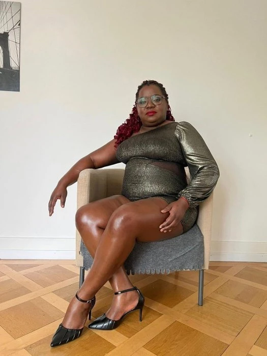 Mia — 3 / 13