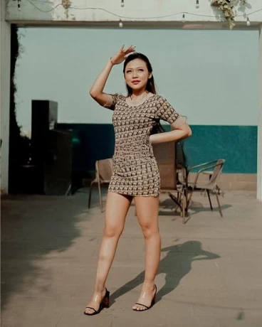 Bianka Arabella — 2 / 3