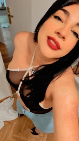 Monica Jolie — 9 / 14