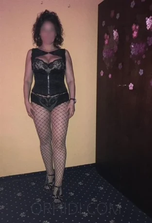 Sexy Vanessa — 1 / 5