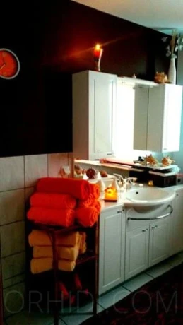 SHOWER POWER — 5 / 7