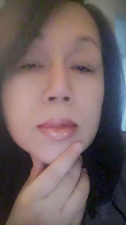 Sandy Aus Thailand Wartet Auf Dich Komm Und Lass Dich Verwoehnen — 2 / 3