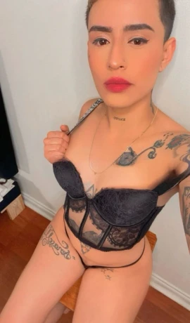 Dulce Maria — 2 / 6