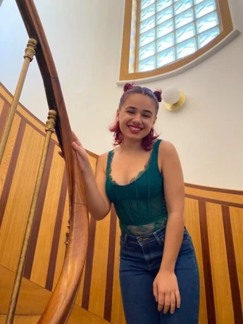 Chiara — 4 / 5