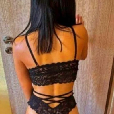 Mira Brandneu, Escort, Hildburghausen