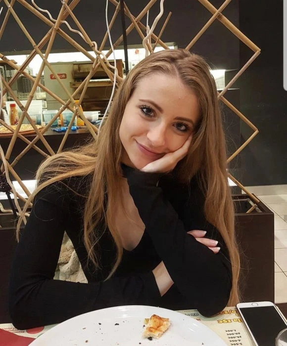 Kasandra, Escort, Singapore