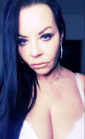 Sexy Latina Mercedes — 2 / 5