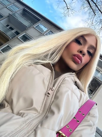 Madison Montgomery — 5 / 12